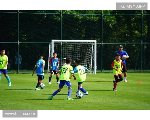 Musiala 早期训练表现稳健，奠定青训基础助力足球梦想追逐