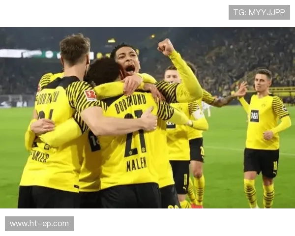 多特蒙德中场控制力不足,高强度对抗下表现受限 多特蒙德中场控制力不足,高强度对抗下表现受限